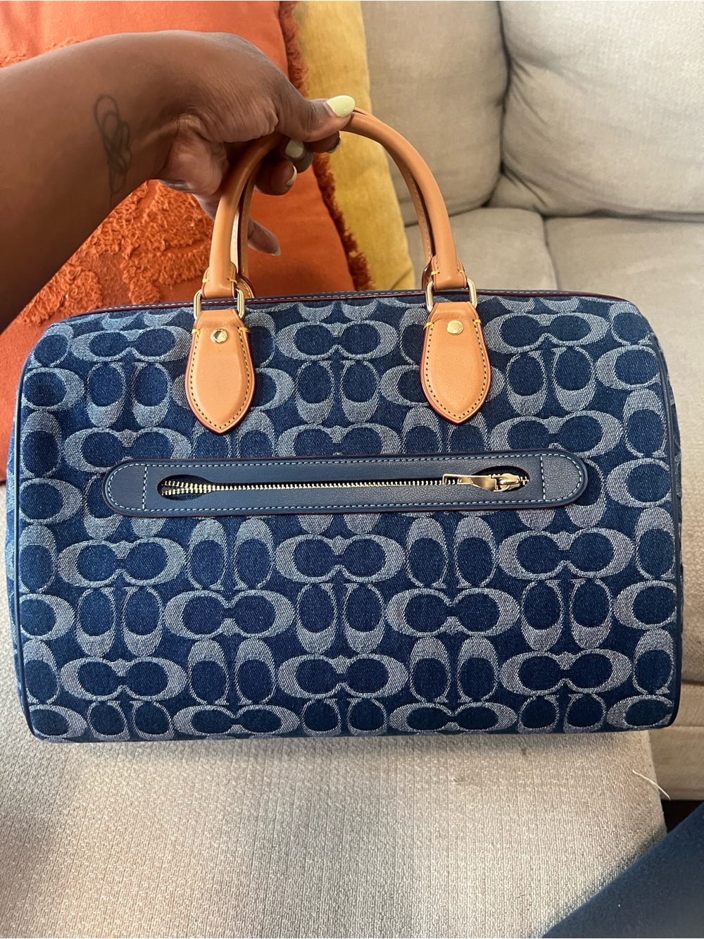 Coach Signature Large Denim Rowan - Picture 4 of 10